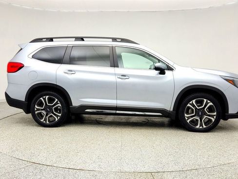 Used 2023 Subaru Ascent Limited AWD/4WD image 4