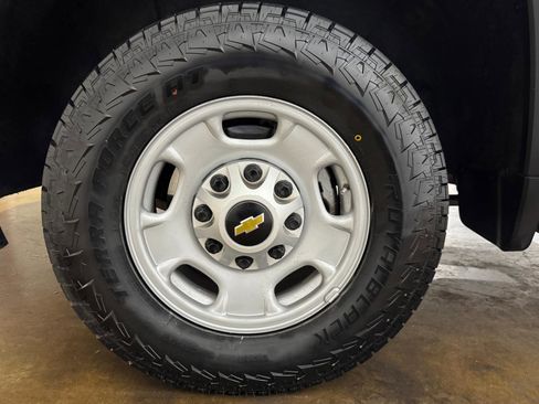 Used 2020 Chevrolet Silverado 2500 W/T w/ WT Convenience Package image 48