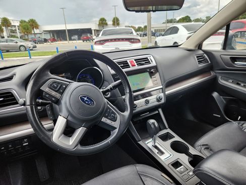 Used 2017 Subaru Legacy 2.5i Limited image 12