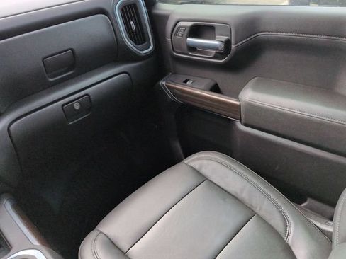 Used 2020 Chevrolet Silverado 1500 LT Trail Boss AWD/4WD image 16