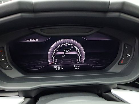 Used 2020 Lamborghini Urus image 28