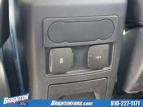 Used 2023 Ford Explorer XLT w/ Equipment Group 202A image 14