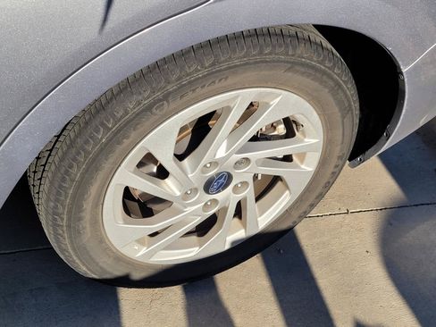 Used 2025 Subaru Impreza 2.0i AWD/4WD image 2