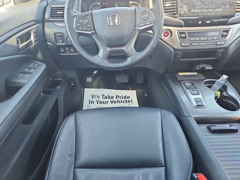Used 2023 Honda Passport EX-L image 10