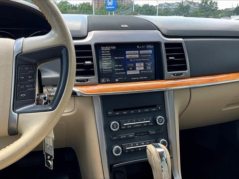 Used 2012 Lincoln MKZ AWD image 6