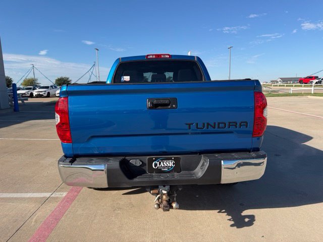 Used 2018 Toyota Tundra SR5 w/ SR5 Upgrade Package RWD image 4
