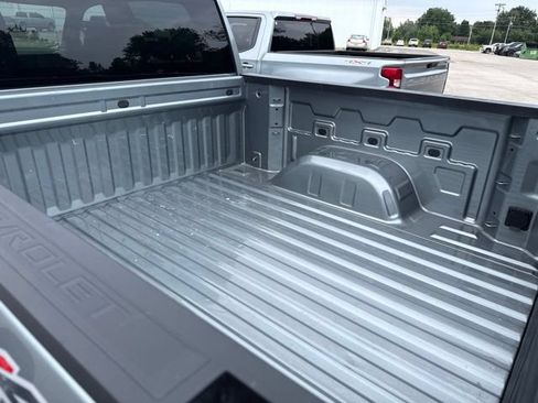 Used 2026 Chevrolet Silverado 1500 LT AWD/4WD image 12
