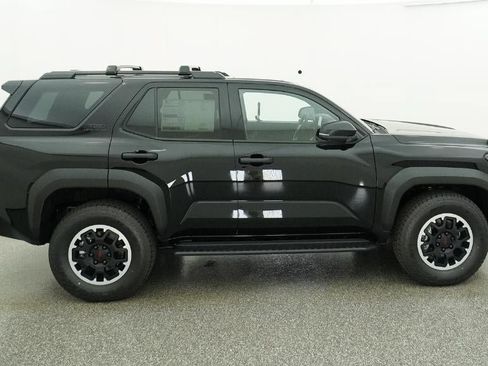 New 2026 Toyota 4Runner TRD Off-Road Premium AWD/4WD image 11