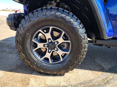 Used 2018 Jeep Wrangler Unlimited Rubicon image 9