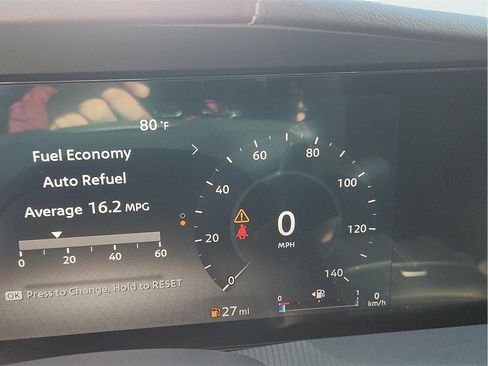 Used 2025 Nissan Murano SV image 22