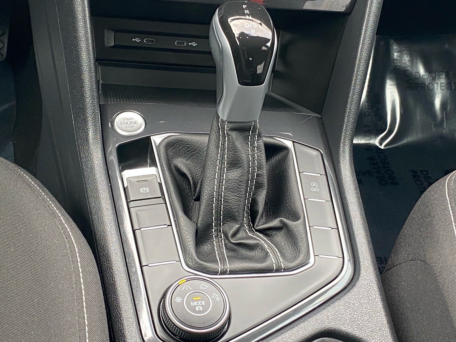 Certified 2024 Volkswagen Tiguan S AWD/4WD image 8
