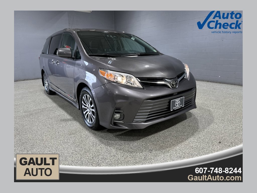 Used 2020 Toyota Sienna XLE w/ Protection Package FWD image 1