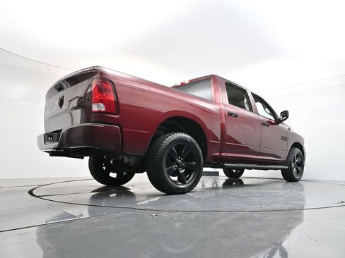 Used 2018 RAM 1500 Express w/ Express Value Package AWD/4WD image 33
