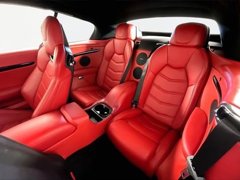 Used 2018 Maserati GranTurismo Convertible image 26