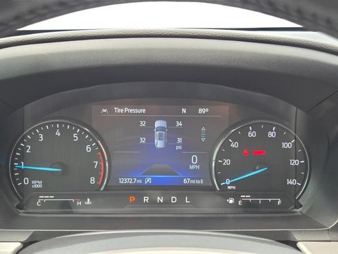 Used 2023 Ford Explorer XLT AWD/4WD image 25