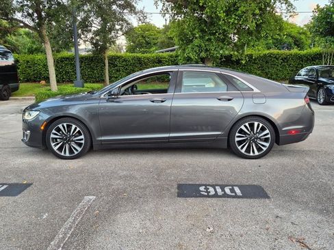 Used 2020 Lincoln MKZ Reserve FWD image 8