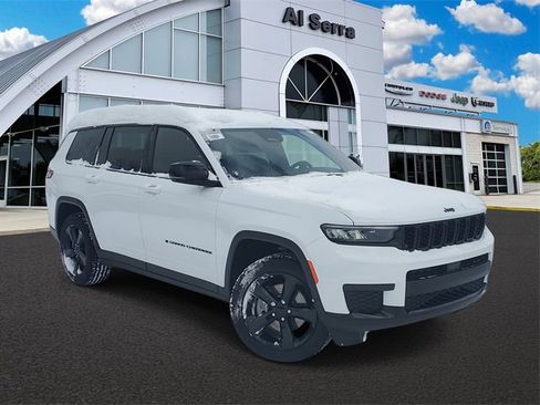 New 2025 Jeep Grand Cherokee L Altitude image 1