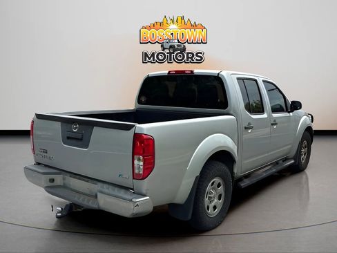 Used 2016 Nissan Frontier S image 4