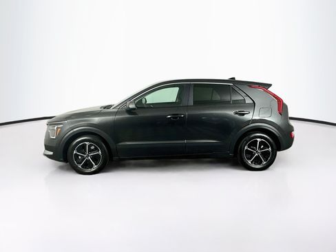 Used 2026 Kia Niro LX FWD image 4