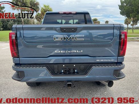 Used 2026 GMC Sierra 2500 Denali Ultimate AWD/4WD image 5
