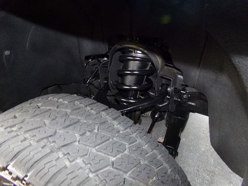 Used 2016 Chevrolet Silverado 1500 LT w/ All Star Edition image 73