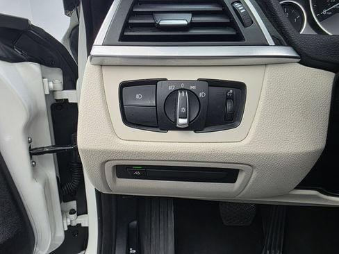 Used 2019 BMW 430i Convertible RWD image 22