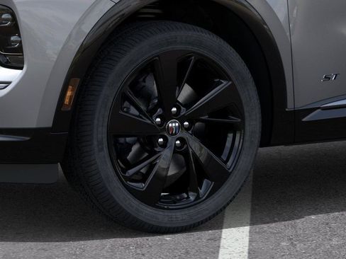 New 2025 Buick Envision Sport Touring image 9