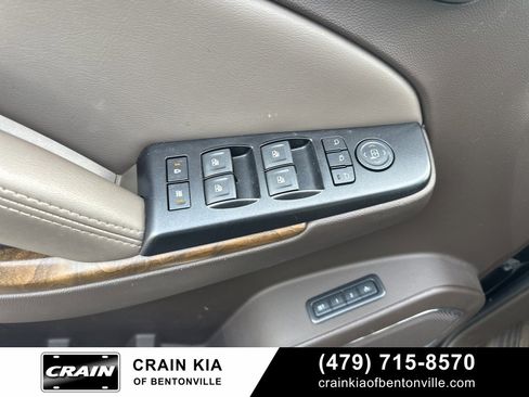 Used 2018 GMC Yukon Denali w/ Denali Ultimate Package image 11