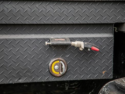 Used 1999 Ford F250 4x4 Crew Cab Super Duty image 36