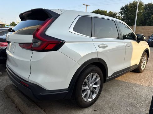 Used 2023 Honda CR-V EX image 6