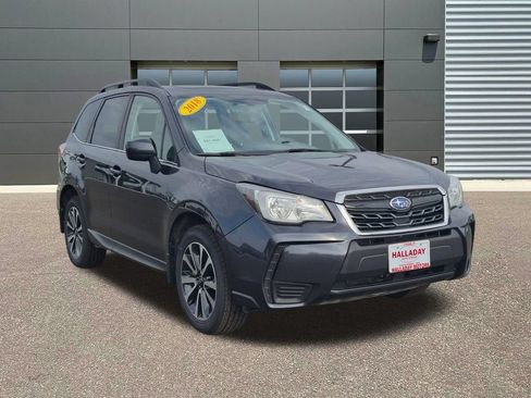 Used 2018 Subaru Forester 2.0XT Premium AWD/4WD image 3