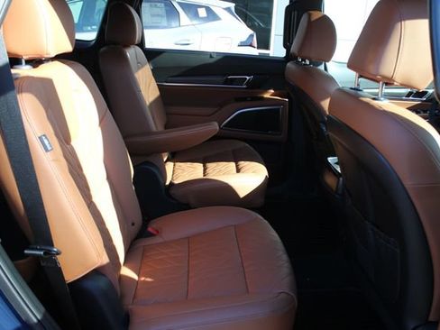 Used 2025 Kia Telluride EX X-Line image 32