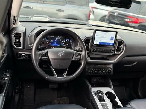 Used 2022 Ford Bronco Sport Outer Banks w/ Tech Package image 5