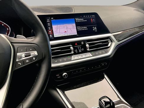 Used 2022 BMW 430i Coupe w/ Convenience Package RWD image 7
