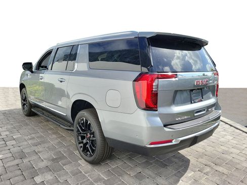 New 2026 GMC Yukon XL Elevation image 4