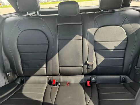 Used 2022 Mercedes-Benz GLC 300 4MATIC image 18