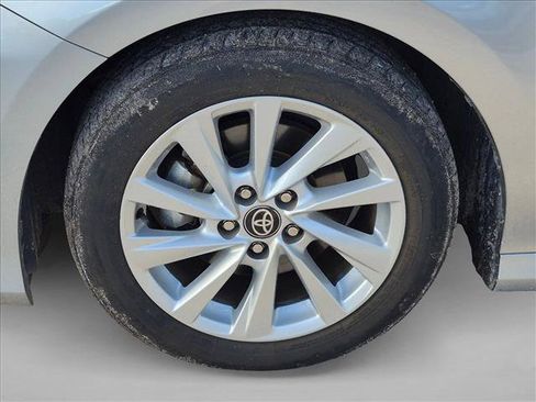 Used 2024 Toyota Camry LE FWD image 15