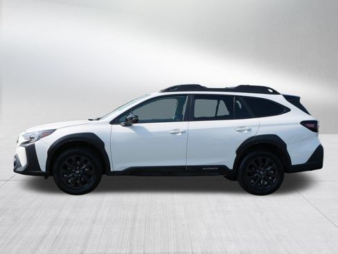 Certified 2025 Subaru Outback Onyx Edition AWD/4WD image 4