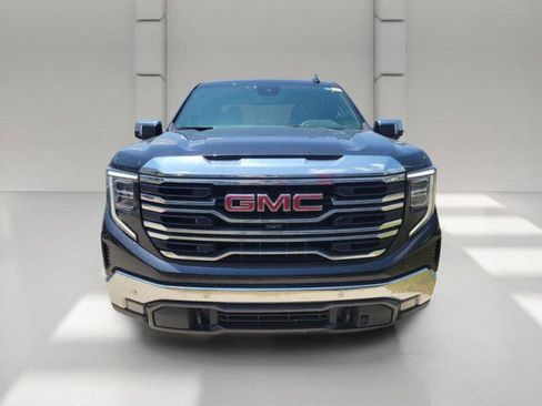 Used 2024 GMC Sierra 1500 SLT w/ SLT Premium Plus Package RWD image 2