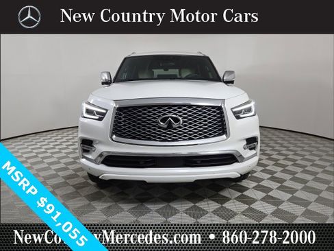 Used 2023 INFINITI QX80 Sensory w/ Cargo Package image 3