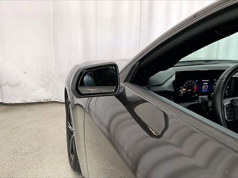 Used 2024 Ford Mustang Coupe image 10