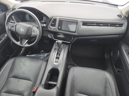 Certified 2020 Honda HR-V Touring image 28