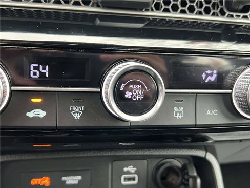 Used 2022 Honda Civic Sport image 35