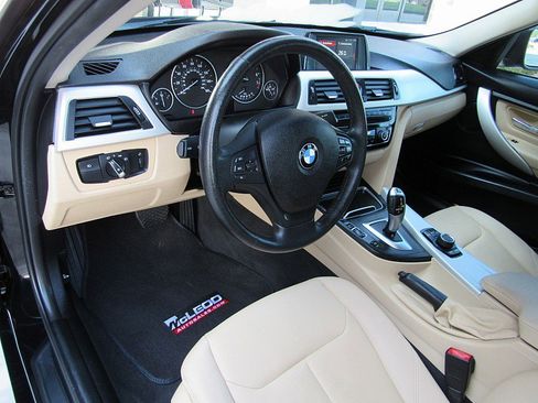 Used 2018 BMW 320i xDrive Sedan image 19