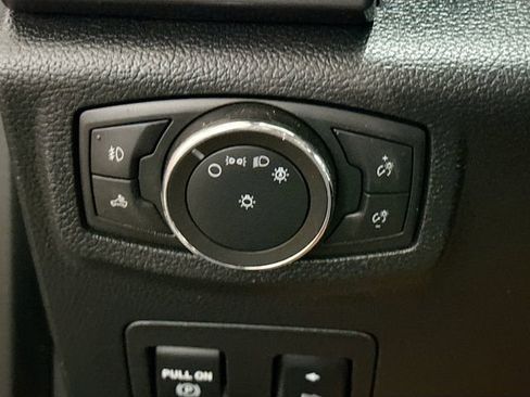 Used 2020 Ford F150 XLT w/ Equipment Group 302A Luxury image 11