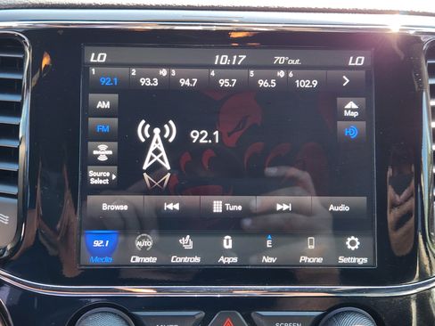 Used 2021 Jeep Grand Cherokee Limited AWD/4WD image 11