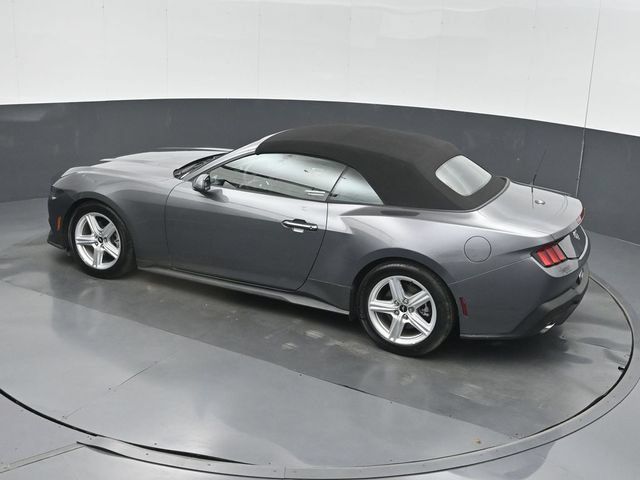 Used 2026 Ford Mustang Premium RWD image 40