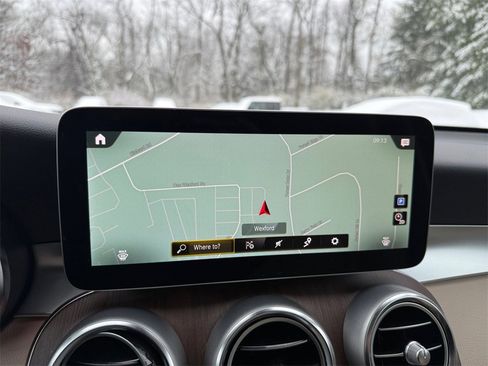 Used 2022 Mercedes-Benz GLC 300 4MATIC image 18