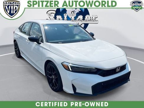 Used 2025 Honda Civic Sport image 1