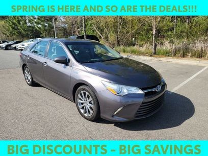 Used 2015 Toyota Camry XLE w/ Moonroof Package